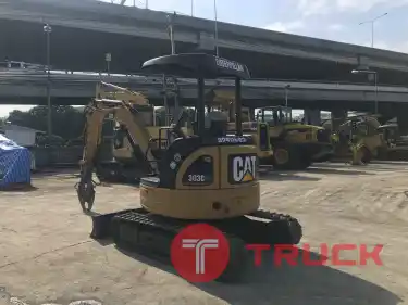 รถขุด CAT 303CCR พร้อมใช้งาน สอบถามที่คุณครีม 0658844400