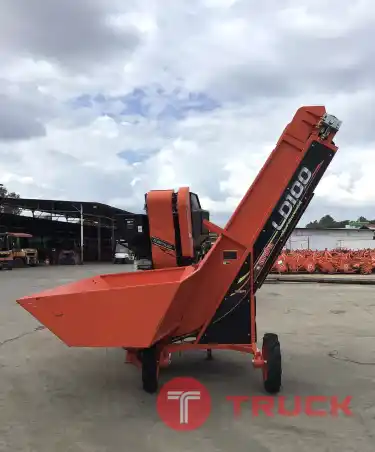 มาใหม่ เครื่องปลูกอ้อยแบบท่อน ตราช้าง SBP 100 มือสอง ใส่รถรุ่น M95 ถึง M108 เครื่องลำเลียงท่อนพันธุ์ LD100 LD100 ฟรีดาวน์ ผ่อน 2,375 ผ่อน 2 ปี SBP ดาวน์ 50,000 ผ่อน 2,375 ผ่อน 2 ปี สนใจโทรสอบถาม 065-2401438 น้องเอิญ เข้ามาเลือกดูที่ร้านได้จ้า