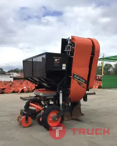 มาใหม่ เครื่องปลูกอ้อยแบบท่อน ตราช้าง SBP 100 มือสอง ใส่รถรุ่น M95 ถึง M108 เครื่องลำเลียงท่อนพันธุ์ LD100 LD100 ฟรีดาวน์ ผ่อน 2,375 ผ่อน 2 ปี SBP ดาวน์ 50,000 ผ่อน 2,375 ผ่อน 2 ปี สนใจโทรสอบถาม 065-2401438 น้องเอิญ เข้ามาเลือกดูที่ร้านได้จ้า