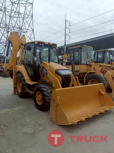 ขายรถตักหน้าขุดหลัง CAT 422F พร้อมใช้งาน