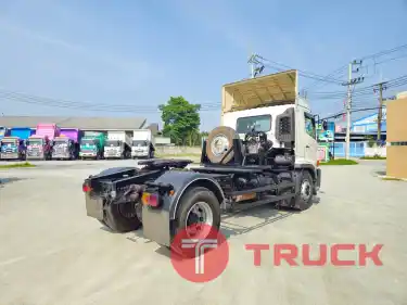 หกล้อหัวลาก HINO FG8J 260 แรง