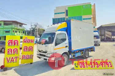 สี่ล้อตู้ HINO XZU 136 แรง ปี 2563 8297