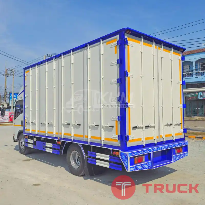 หกล้อตู้สิบบาน ISUZU NPR 150 แรง ปี 2565 5464 หกล้อตู้สิบบาน ISUZU NPR 150 แรง ปี 2565 5464