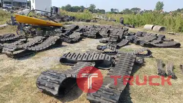 แทรคยางรถเกี่ยวข้าว แทรคยางรถไถ แทรคยางรถบรรทุกตีนตะขาบเล็ก มือ2 Bridgestone