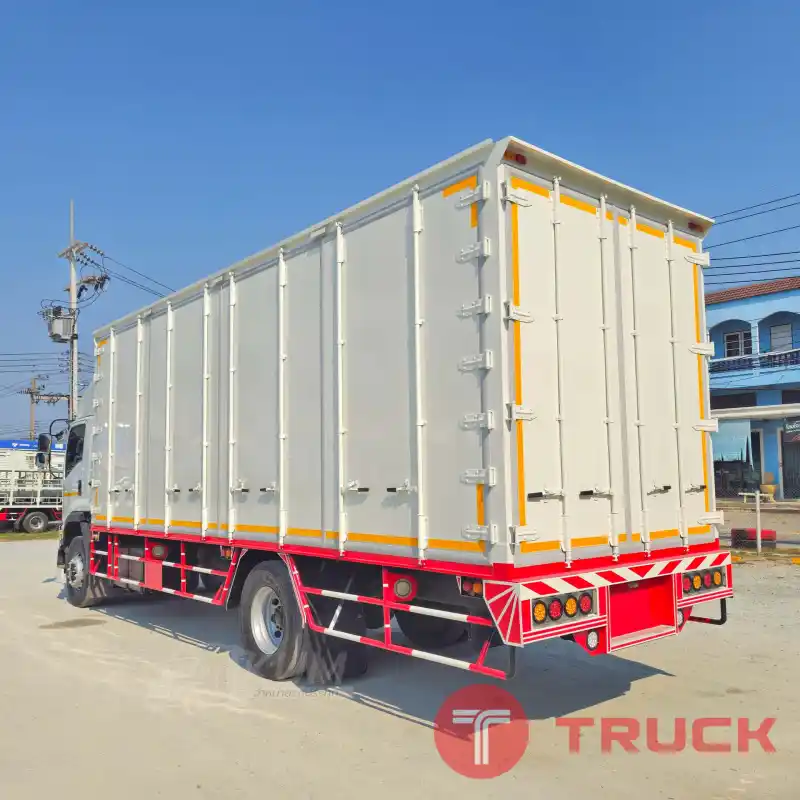 หกล้อตู้สิบบาน ISUZU FTR 240 แรง ปี 2564 3567 หกล้อตู้สิบบาน ISUZU FTR 240 แรง ปี 2564 3567