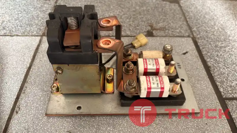 จำหน่ายอะไหล่รถยกไฟฟ้า&nbsp;คอนแทคเมน&nbsp;NICHIYU&nbsp;รุ่น&nbsp;75 1.5&nbsp;ตัน