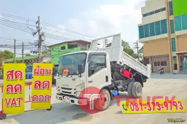 หกล้อดั้มพ์ ISUZU NMR 130 แรง ปี 2564 3781