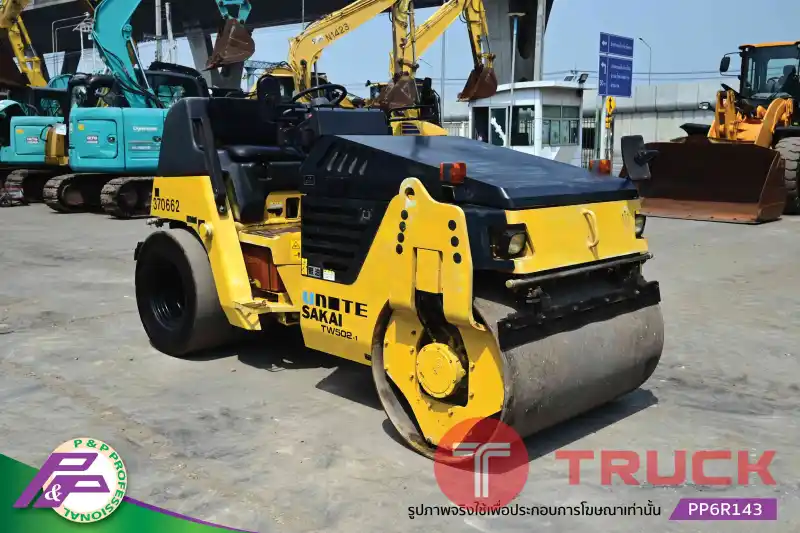 ขาย SAKAI TW502-1 รถบดหน้าเหล็ก-หลังยาง รุ่นใหม่ เอวอ่อน ชั่วโมงน้อยมือสองสภาพดี นำเข้าจากญี่ปุ่น โดย P&P Pro