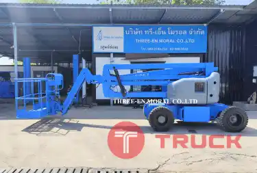 -รถกระเช้า Boom Lift Genie Z45-25J