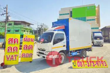 สี่ล้อตู้ HINO XZU 136 แรง ปี 2563 637