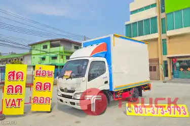 สี่ล้อตู้ HINO XZU 136 แรง ปี 2563 173
