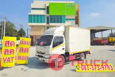 สี่ล้อตู้ HINO XZU 136 แรง ปี 67 9713
