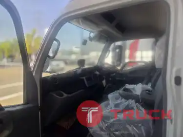 ฟรีดาวน์ รถบรรทุกตู้แห้ง EURO 5 ไกรสร 091-7838676 , 086-3516797