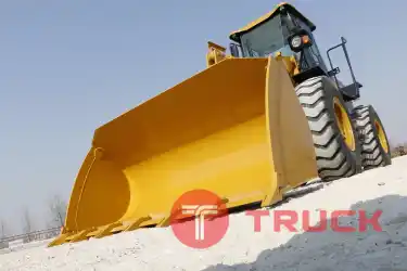 ขายรถตักล้อยาง ยี่ห้อ SEM รุ่น 636D ขนาดกลาง ผลิตโดยแคทเทอร์พิลลาร์