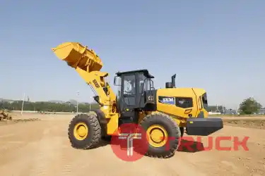 รถตักล้อยาง SEM 656F ผลิตโดยแคทเทอร์พิลลาร์