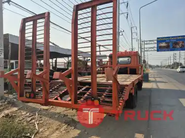 รถพร้อมทำเงินครับ Mitsubishi Fuso 160 แบบ 6 ล้อ 4 ประตู เก็บงานแล้วพร้อมลุย เครื่องแห้ง ช่วงล่างแน่น ขนทีมงานสะดวก พร้อมโอน เอาไปวิ่งงานต่อได้ทันที