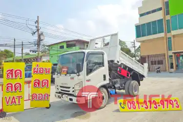 หกล้อดั้มพ์ ISUZU NMR 130 แรง ปี 2564 3781