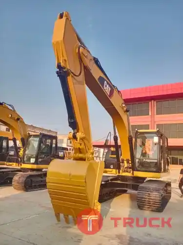ขายรถขุด CAT 320D2 พร้อมใช้งาน