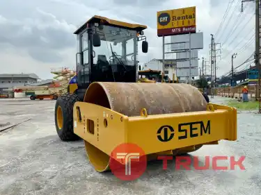 รถบดสั่นสะเทือน Soil Compactor SEM 510