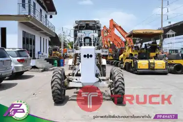 ขายรถเกรด KOMATSU GD405A-2 เทียบเท่า 120G ห้องเก๋ง มี Scarifier ใบมีด 3.0 เมตร มือสองสภาพดี นำเข้าจากญี่ปุ่น โดย P&P Pro