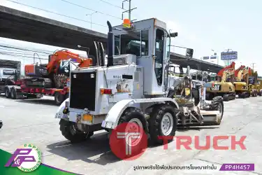 ขายรถเกรด KOMATSU GD405A-2 เทียบเท่า 120G ห้องเก๋ง มี Scarifier ใบมีด 3.0 เมตร มือสองสภาพดี นำเข้าจากญี่ปุ่น โดย P&P Pro