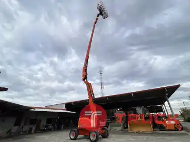 ขายรถกระเช้าบูม JLG รุ่น 600AJ ความสูง 18.3 เมตร รถเก่านอก ติดต่อ Line jiraroj2909