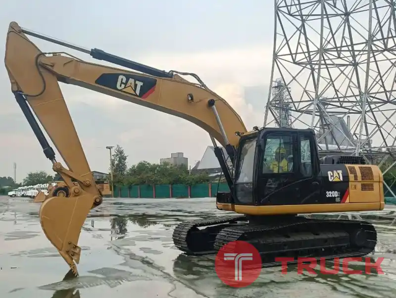 ขายรถขุด CAT 320D2GC พร้อมใช้งาน