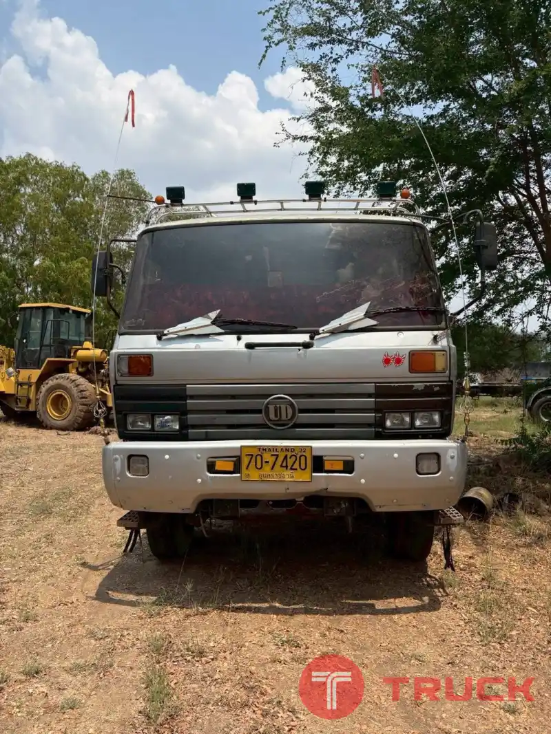 หัวลาก10ล้อ2เพลาNissan CWM430HT หัวลาก10ล้อ2เพลาNissan CWM430HT