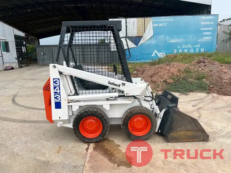 BOBCAT 343 นำเข้าจากญี่ปุ่น สภาพพร้อมใช้งาน สนใจโทร. 089-0050007 คุณชญานิน หรือ Add LINE ID @sangenjp www.sangenjp.com www.nmc99.com