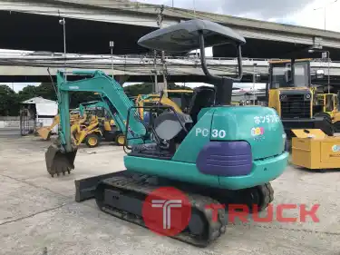 รถขุด KOMATSU PC30-7 ใช้งานมาน้อย สอบถามที่คุณครีม 0658844400