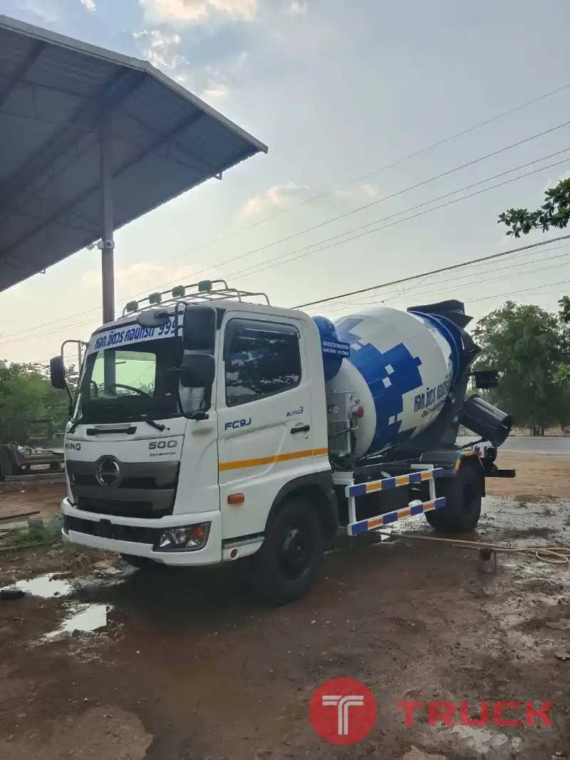 รถโม่ปูน 6 ล้อ ขนาด 4.5คิว ไกรสร 086-3516797 พร้อมส่งมอบ