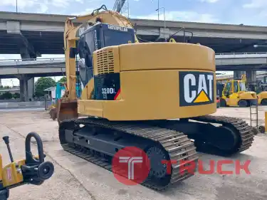 รถขุด CAT 320DCR ใช้งานมาน้อย สอบถามที่คุณครีม 0658844400