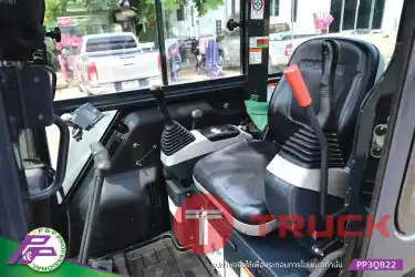 ขายแมคโครเล็ก KOMATSU PC40MR-3 แทรคยาง มีอาร์มเครน ชั่วโมงน้อย มือสองสภาพดี นำเข้าจากญี่ปุ่น โดย P&P Pro