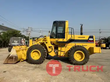 KOMATSU WA300-1 นำเข้าจากญี่ปุ่น สภาพพร้อมใช้งาน สนใจโทร. 089-0050007 คุณชญานิน หรือ Add LINE ID @sangenjp www.sangenjp.com www.nmc99.com