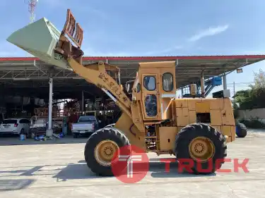 รถตักล้อยาง KOMATSU รุ่น 510 กรองคู่ บุ้งกี๋ 1คิว รถเก่านอกนำเข้า ติดต่อ Line jiraroj2909