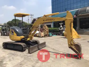 รถขุด KOMATSU PC35MR-1 ใช้งานมาน้อย สอบถามที่คุณครีม 0658844400