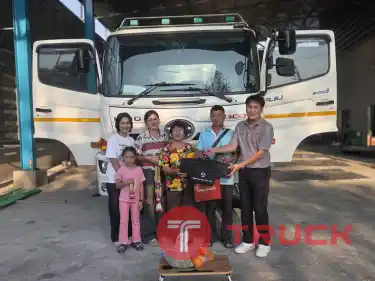 รถบรรทุกน้ำมันนมดิบ ขนาด 18,000 ลิตร ฟรีดาวน์ ไกรสร 086-3516797