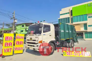 หกล้อบรรทุกขยะ HINO FG8J 240 แรง ปี 2566 4084