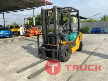 รถฟอร์คลิฟท์ KOMATSU รุ่น FD20T-16 ขนาด 2 ตัน ยกสูง 3เมตร ติดต่อ Line jiraroj2909