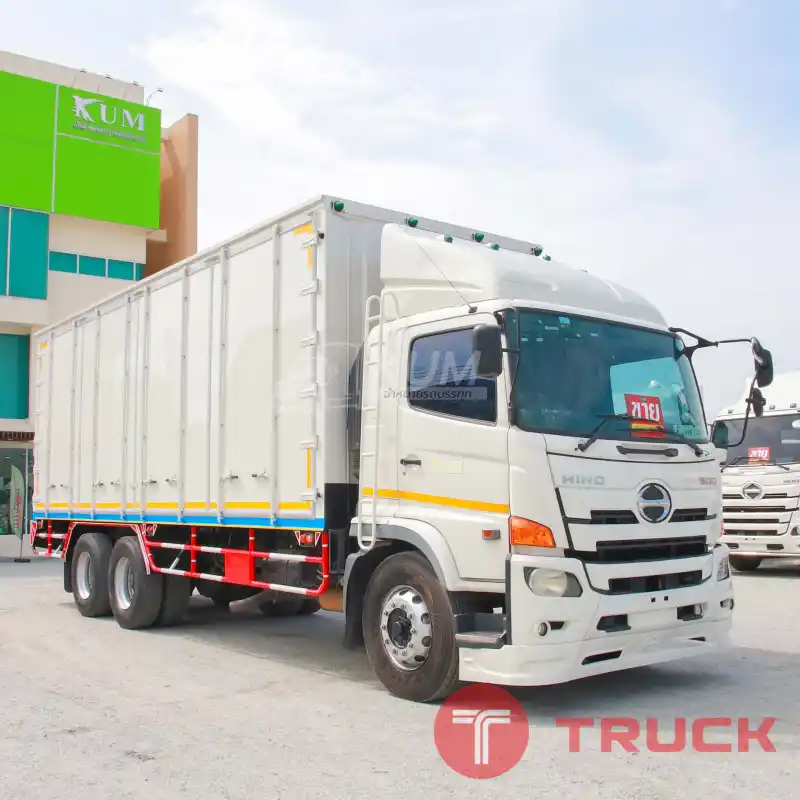 สิบล้อตู้สิบบาน HINO FL8J 260 แรง ปี 2560 0511 สิบล้อตู้สิบบาน HINO FL8J 260 แรง ปี 2560 0511