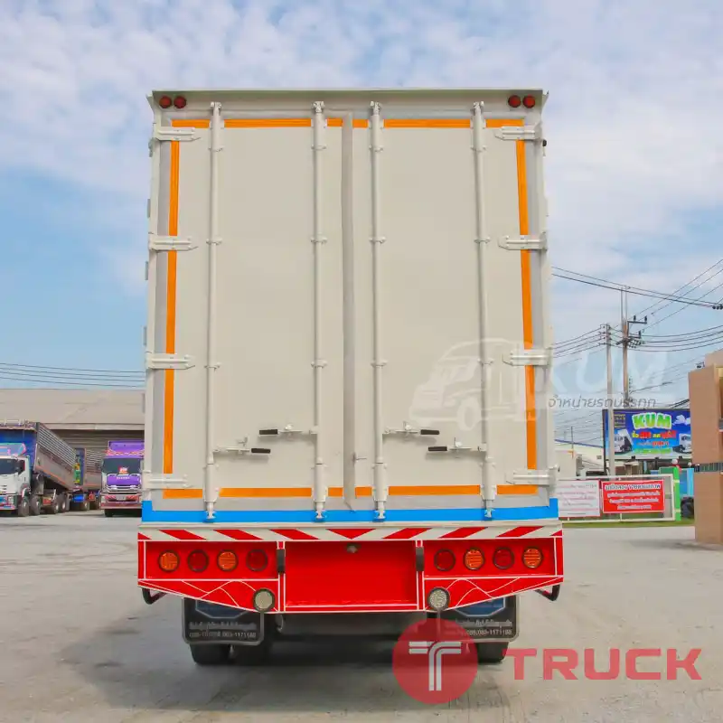 สิบล้อตู้สิบบาน HINO FL8J 260 แรง ปี 2560 0511 สิบล้อตู้สิบบาน HINO FL8J 260 แรง ปี 2560 0511