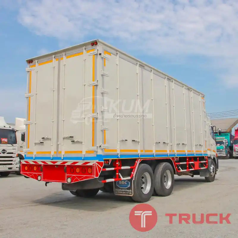 สิบล้อตู้สิบบาน HINO FL8J 260 แรง ปี 2560 0511 สิบล้อตู้สิบบาน HINO FL8J 260 แรง ปี 2560 0511