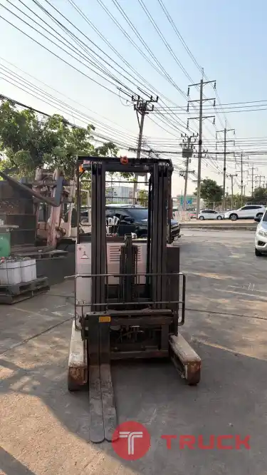 รถไฟฟ้ายืนขับ NICHIYU รุ่น 80 ขนาด 1.5 ตัน เสาสามชักยกสูง 4.5 เมตร