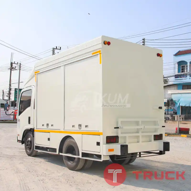 หกล้อตู้ Food Truck ISUZU NMR 130 แรง ปี 2558 5477 หกล้อตู้ Food Truck ISUZU NMR 130 แรง ปี 2558 5477
