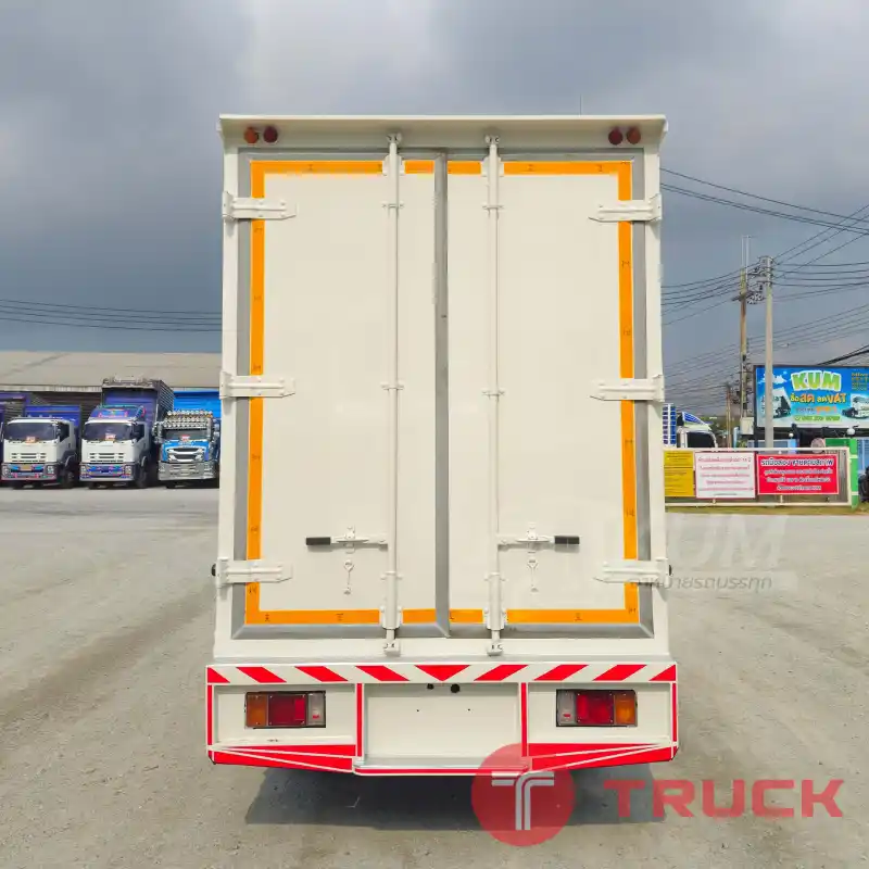 สี่ล้อตู้ HINO XZU 136 แรง ปี 2563 637 สี่ล้อตู้ HINO XZU 136 แรง ปี 2563 637