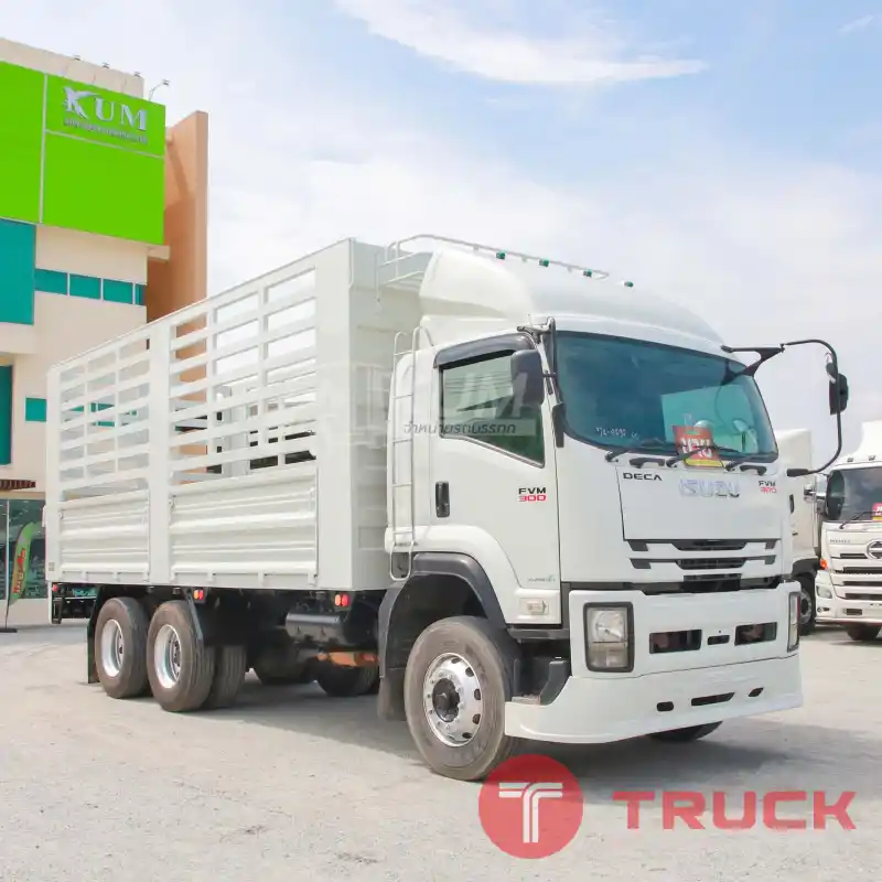 สิบล้อคอก ISUZU FVM 300 แรง ปี 2563 4490 สิบล้อคอก ISUZU FVM 300 แรง ปี 2563 4490