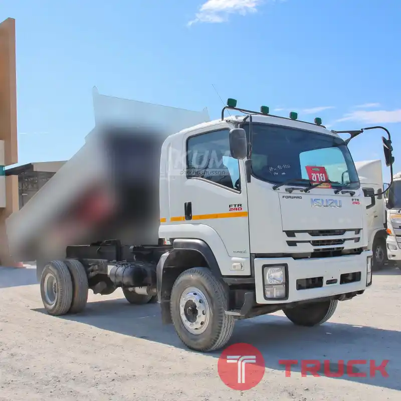 หัวคัสซี ISUZU FTR 240 แรง ปี 2566 3266 หัวคัสซี ISUZU FTR 240 แรง ปี 2566 3266