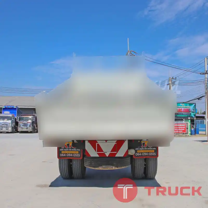 หัวคัสซี ISUZU FTR 240 แรง ปี 2566 3266 หัวคัสซี ISUZU FTR 240 แรง ปี 2566 3266
