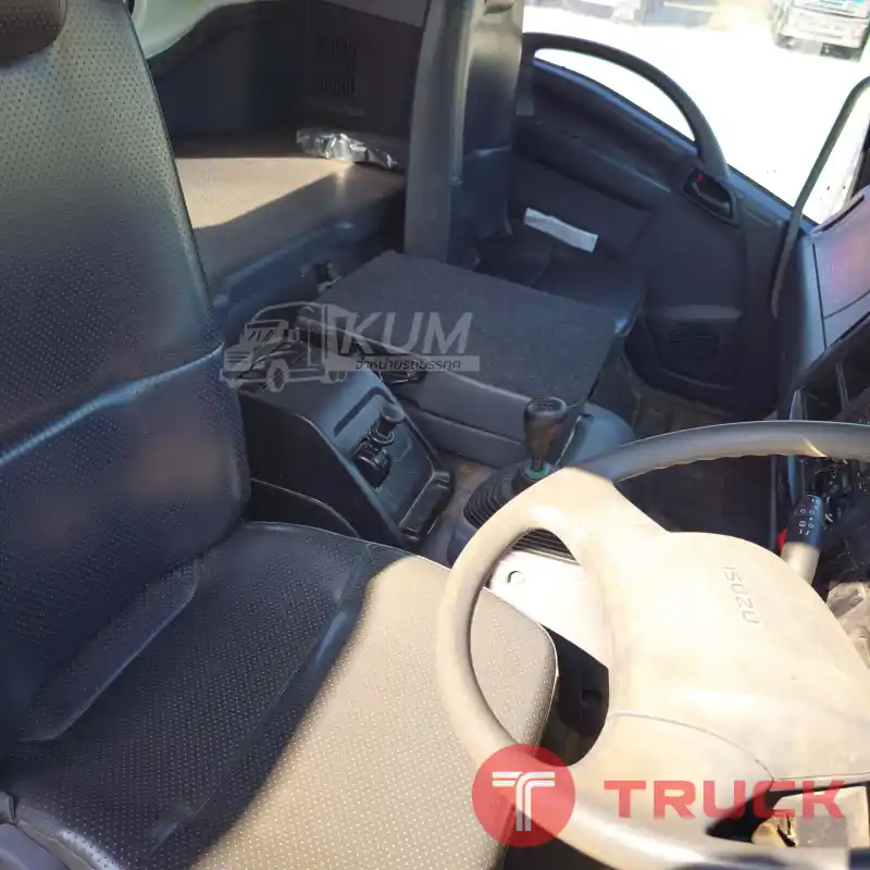 หัวคัสซี ISUZU FTR 240 แรง ปี 2566 3266 หัวคัสซี ISUZU FTR 240 แรง ปี 2566 3266