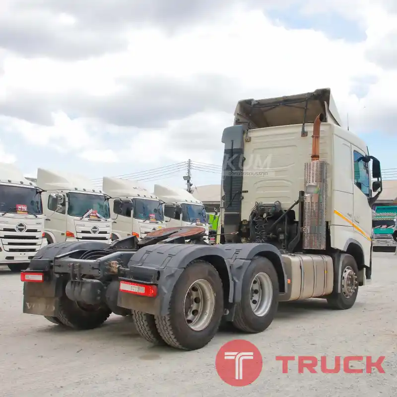 ราคาตัด สิบล้อหัวลาก VOLVO FH 440 แรง ปี 2558 8454 ราคาตัด สิบล้อหัวลาก VOLVO FH 440 แรง ปี 2558 8454
